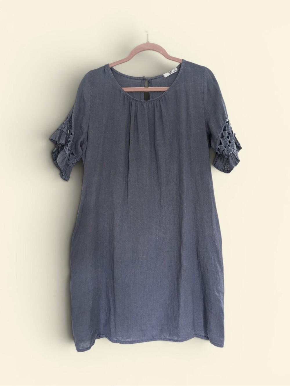 Linen‎ dress